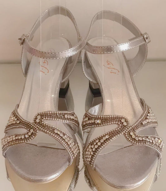 Sandale cuir argent cristaux art 314
