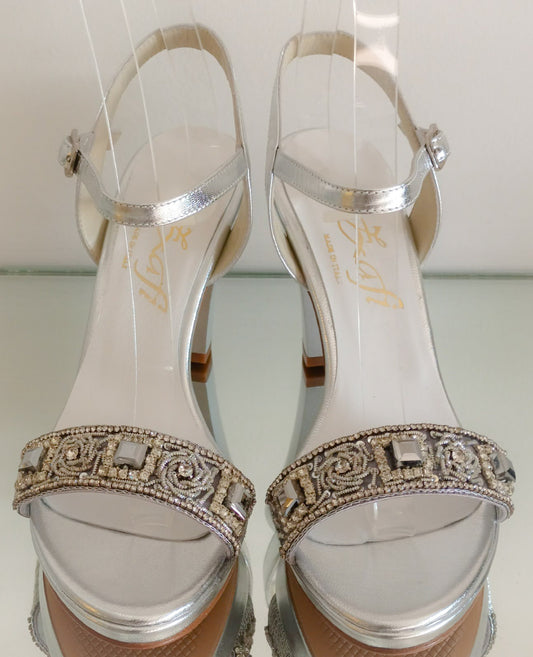 Sandale cuir & cristaux art 278